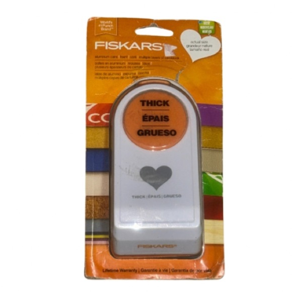 Fiskars White Craft Punch - Picture 1 of 1